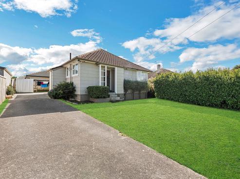 2 Waitaua Street, Papakura