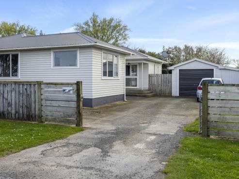 13 Albert Street, Hawera