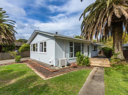 48 Parkway, Wainuiomata