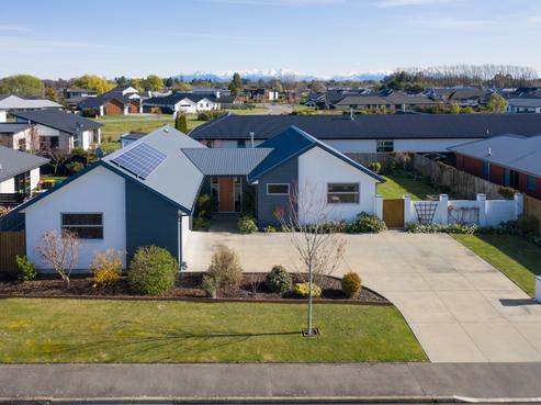 46 Charlesworth Drive, Allenton