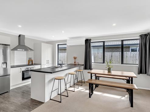 37 Dalwood Crescent, Rolleston