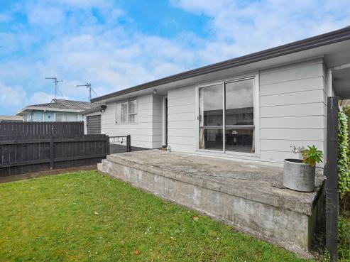 33A Karen Crescent, Dinsdale