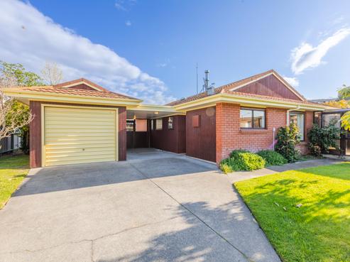29 Hetley Crescent, Taradale