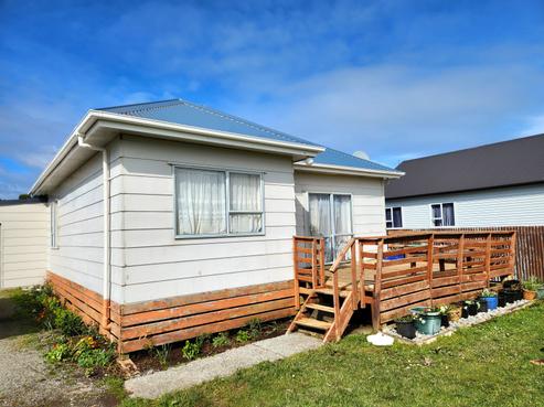 62 Hall Street, Cobden