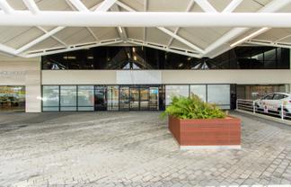 Versatile Takapuna Retail 