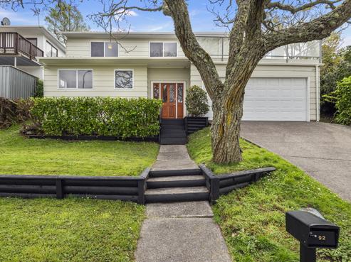92 Stapleford Crescent, Browns Bay