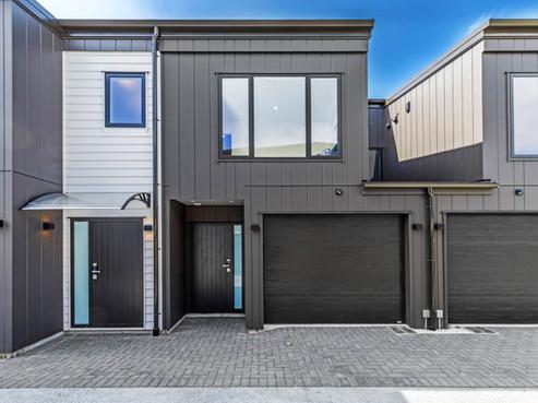 647D Te Atatu Road, Te Atatu Peninsula