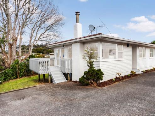 70 Glendene Avenue, Glendene