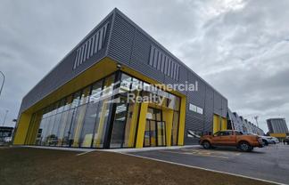 995 Sqm Showroom Warehouse