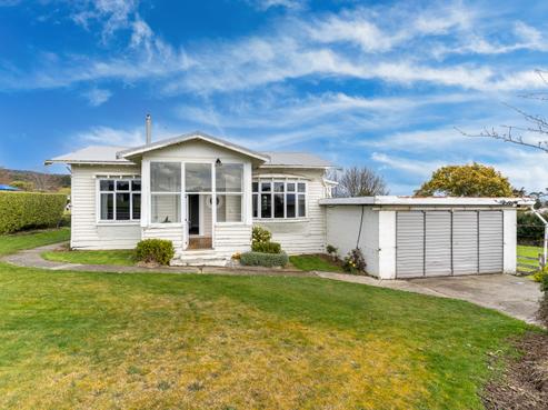 32 Poole Street, Kaitangata
