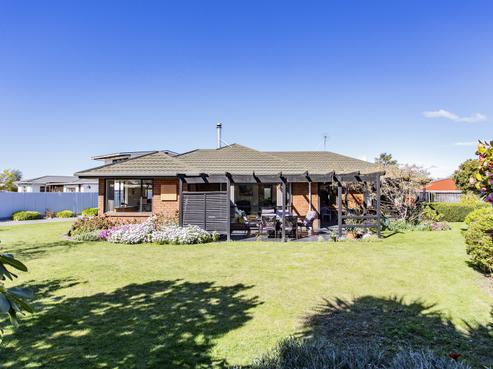 2 Osborne Road, Amberley