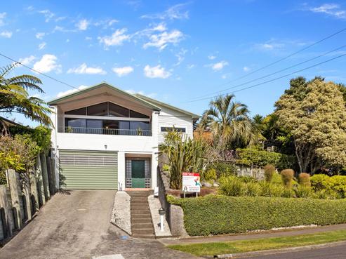 12 Beaumont Crescent, Frankleigh Park