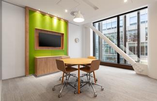 Office space for 4 in Regus Awly Building