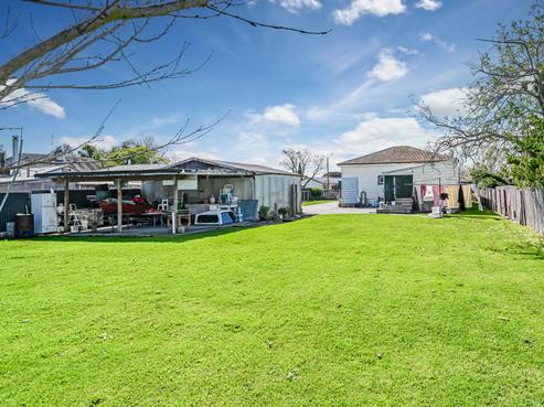 907 Outram Road, Akina