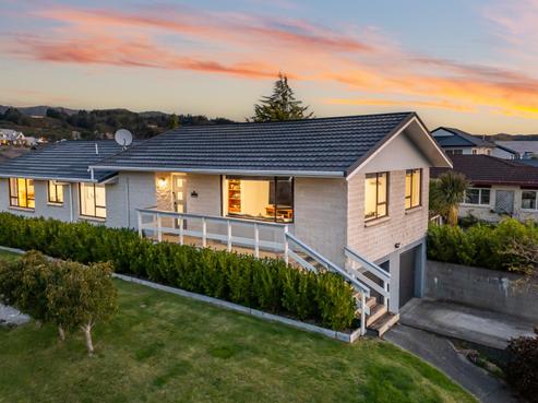 32 Clearwater Terrace, Brown Owl