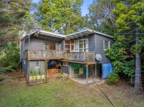 66 Whatipu Road, Huia