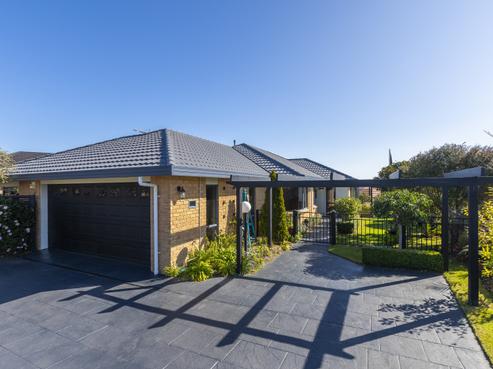 32 Millennium Hill, Paraparaumu