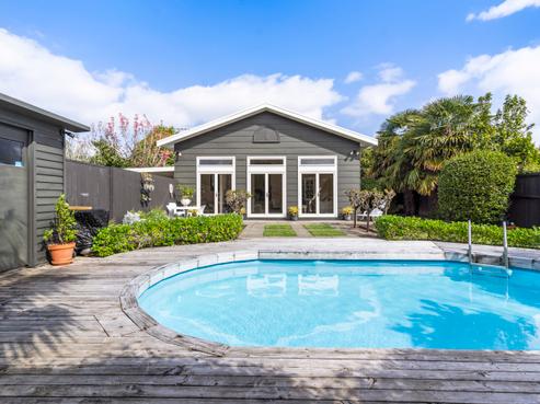 62 Merton Road, Saint Johns