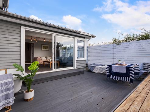 798 Whangaparaoa Road, Manly