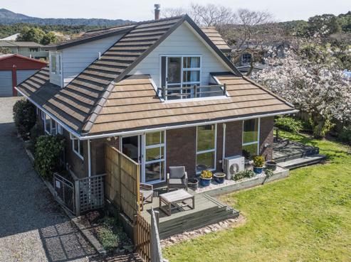 10A Huia Street, Waikawa