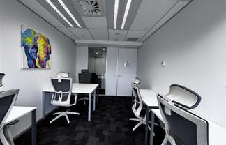 Office space for 3 persons in Regus Plimmer Towers