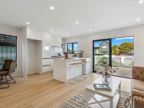 647 Te Atatu Road, Te Atatu Peninsula