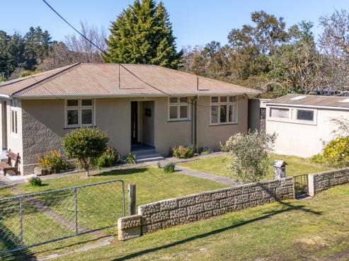 147 Branxholm Street, Roxburgh