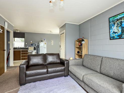 4/801 Southland Road, Raureka