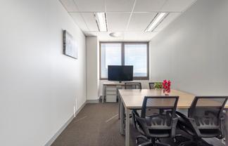 Office space for 3 in Regus 218 George Street