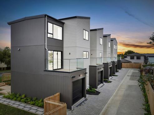 668 Te Atatu Road, Te Atatu Peninsula