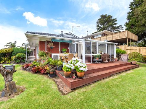 1D De Val Drive, Titirangi