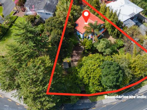 56 Atkinson Road, Titirangi