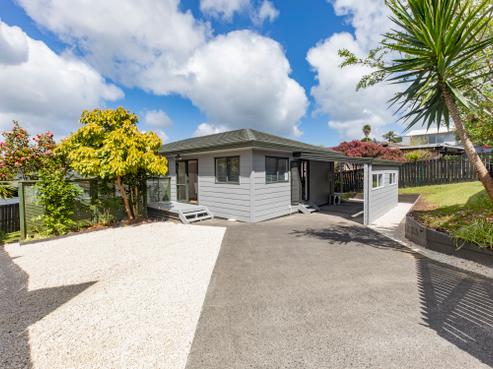 6 Tellin Close, Massey