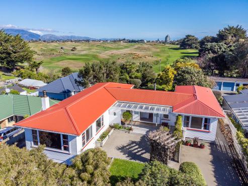 18 Martin Road, Paraparaumu Beach
