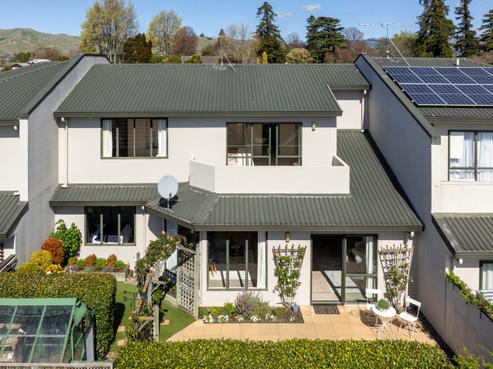 2/37 Beaver Road, Blenheim Central