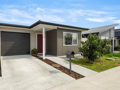 14 Harore Road, Takanini