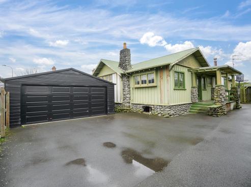 8 Alice Street, Gladstone