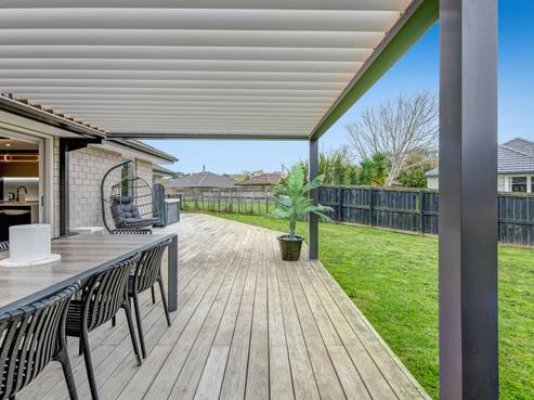 9 Riverboat Lane, Helensville
