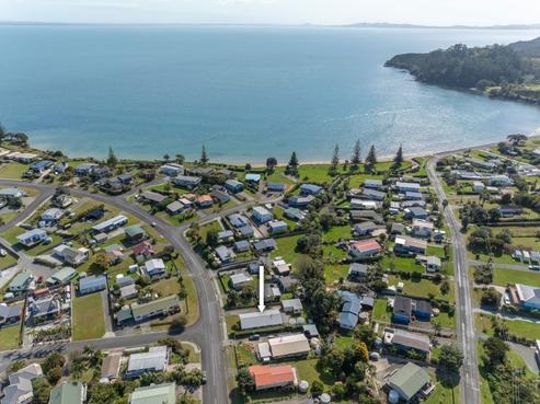14 Peninsula Parade, Mangonui