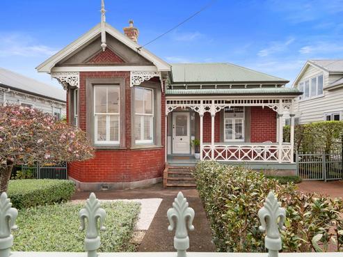 85 Albert Road, Devonport