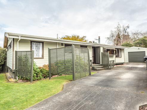 4 Spurdle Street, Springvale