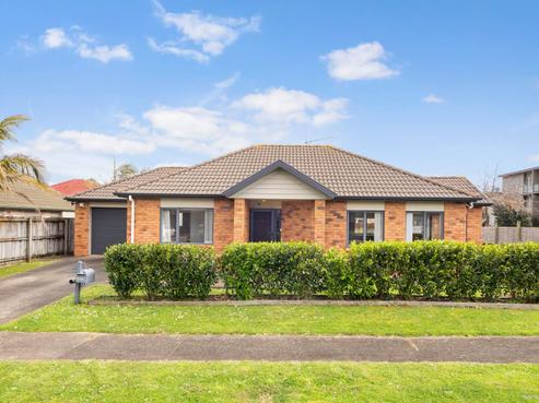 1 Broberg Lane, Flat Bush