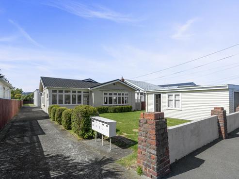 65 Freyberg Street, Lyall Bay