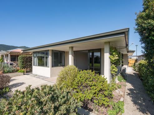 25 Ivy Crescent, Richmond