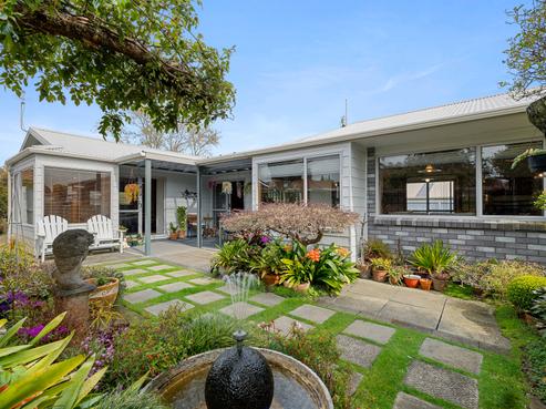 6 Argyle Place, Highlands Park