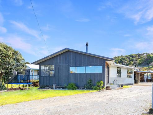 60 Pinedale Crescent, Riversdale Beach