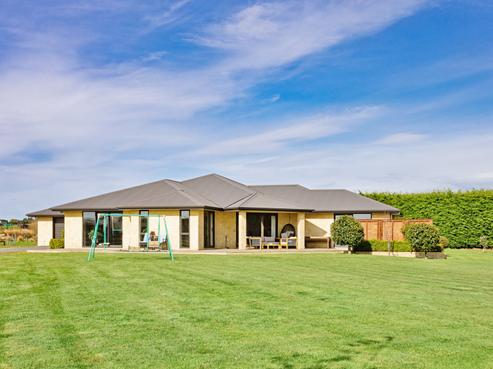33 Arcadia Place, Tisbury