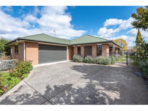 9 Stopforth Street, Woodend