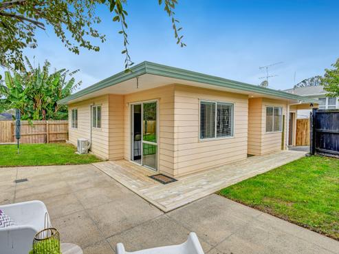 68 Girrahween Drive, Totara Vale