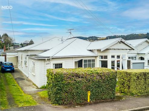18 Gladstone Road, North East Valley